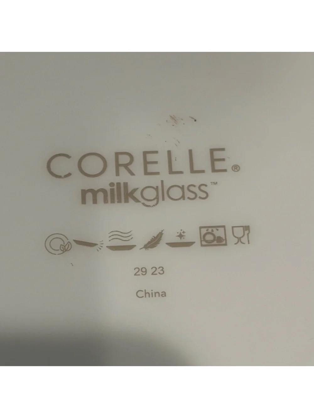 2 Corelle Everyday Expressions Milk Glass Salad Plates 7.5